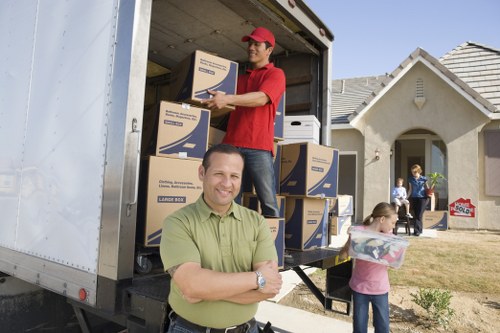 Practical moving truck service across East London neighbourhoods